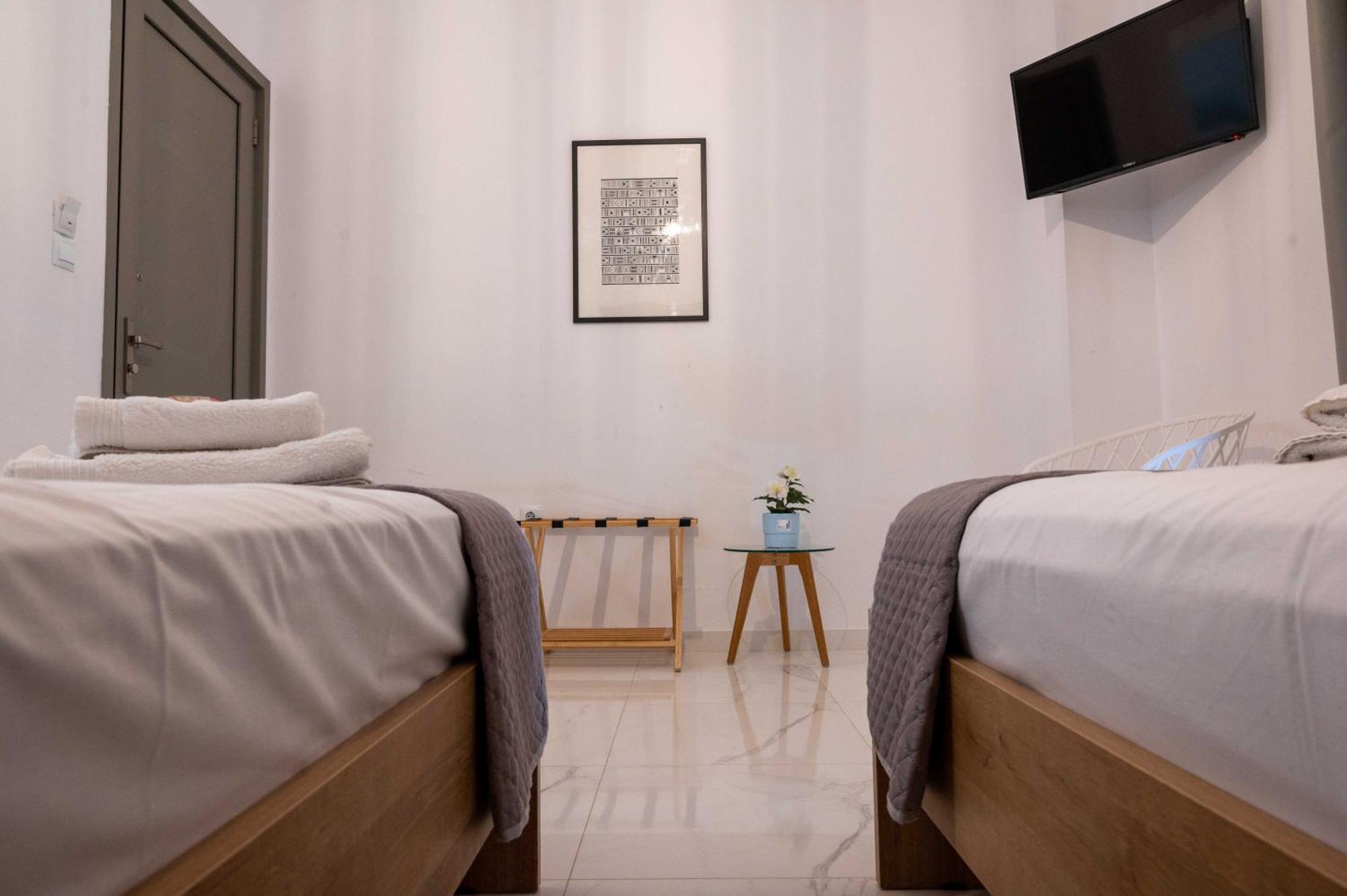 Finikas Suites & Apartments 10Min From Athens Airport Artemida  Luaran gambar