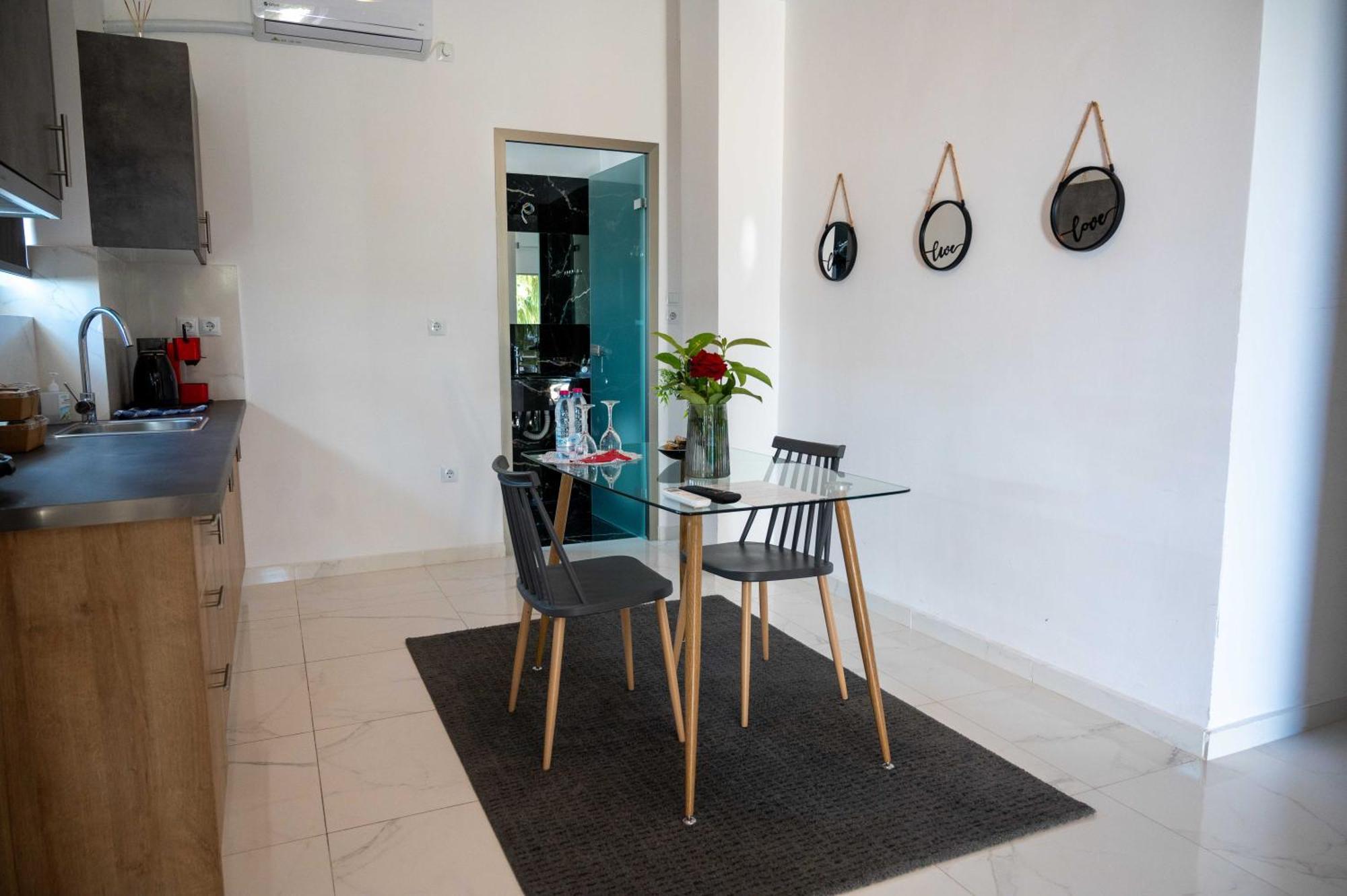Finikas Suites & Apartments 10Min From Athens Airport Artemida  Luaran gambar