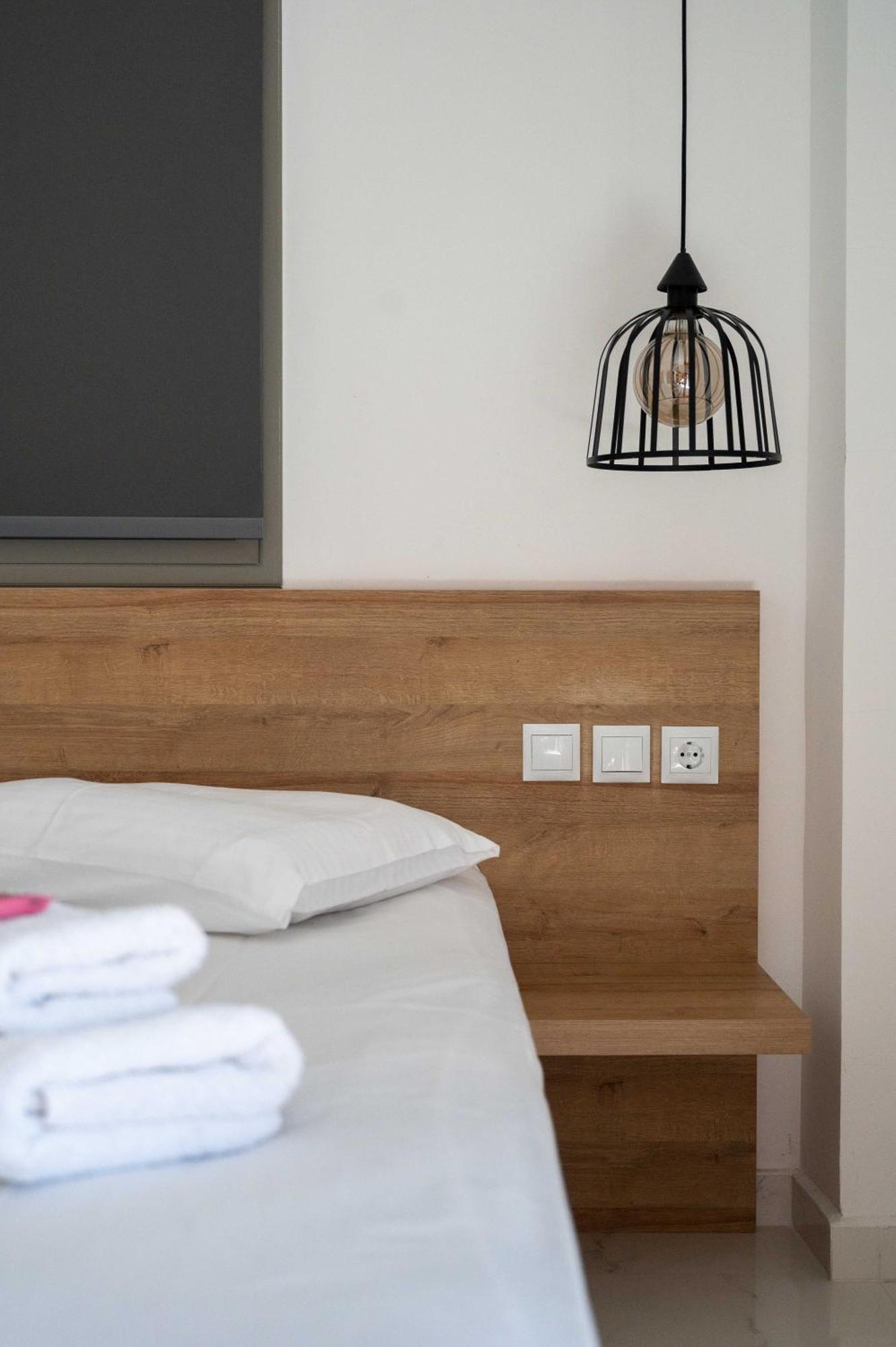 Finikas Suites & Apartments 10Min From Athens Airport Artemida  Luaran gambar