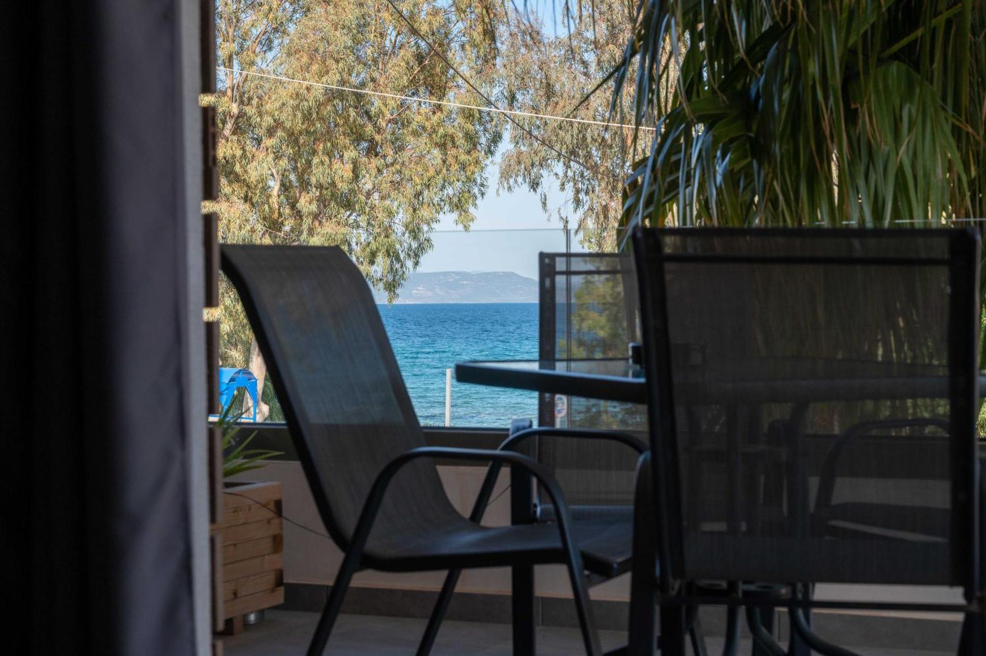 Finikas Suites & Apartments 10Min From Athens Airport Artemida  Luaran gambar
